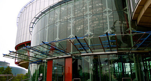 Entrance to the European Court of Human Rights, Strasbourg. Photo by www.flickr.com/photos/mnkysuit Entrance to the European Court of Human Rights, Strasbourg. Photo by www.flickr.com/photos/mnkysuit
