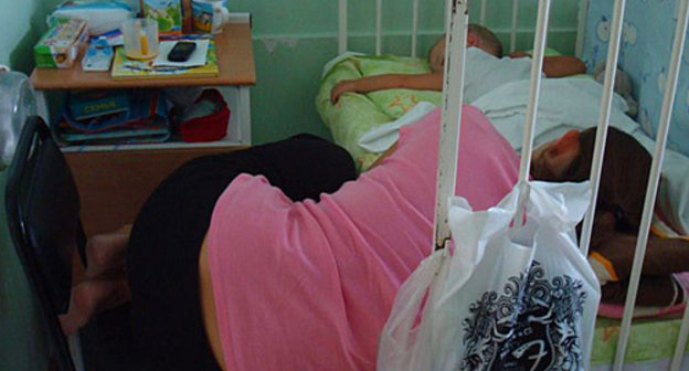 Wife and daughter of blogger Yanissimo at the Filatov Hospital in Moscow. Photo by http://yanissimo.livejournal.com Wife and daughter of blogger Yanissimo at the Filatov Hospital in Moscow. Photo by http://yanissimo.livejournal.com