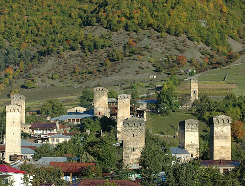 Mestiya settlement, Svaneti (Georgia). Photo by http://car-rent.ge Mestiya settlement, Svaneti (Georgia). Photo by http://car-rent.ge