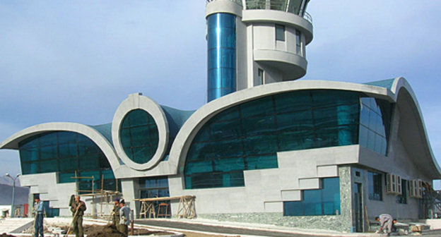 Construction of Stepanakert Airport, November 30, 2010. Photo by the "Caucasian Knot" Construction of Stepanakert Airport, November 30, 2010. Photo by the "Caucasian Knot"