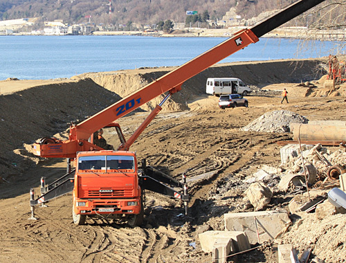 Construction works in Cape Vidny, January 30, 2011. Photo by the "Caucasian Knot" Construction works in Cape Vidny, January 30, 2011. Photo by the "Caucasian Knot"