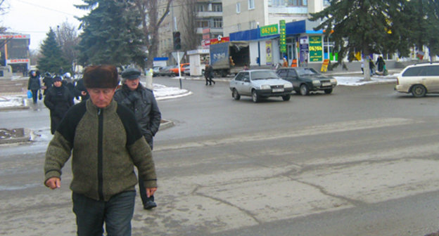 In the streets of Cherkessk, March 1, 2011. Photo by the "Caucasian Knot". In the streets of Cherkessk, March 1, 2011. Photo by the "Caucasian Knot".
