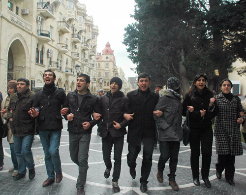 Youth action "Great People's Day" in central Baku, in Nizami (Trade) Street, March 11, 2011. Photo by the "Caucasian Knot"
Youth action "Great People's Day" in central Baku, in Nizami (Trade) Street, March 11, 2011. Photo by the "Caucasian Knot"