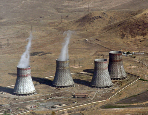 The armenian Metsarmor nuclear power plant. Photo by Bouarf, Wikimedia Commons The armenian Metsarmor nuclear power plant. Photo by Bouarf, Wikimedia Commons