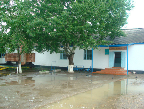 Building of the secondary school in the village of Novosasatli, Khasavyurt District of Dagestan. Photo from the school website: http://novosasatlu.dagschool.com Building of the secondary school in the village of Novosasatli, Khasavyurt District of Dagestan. Photo from the school website: http://novosasatlu.dagschool.com
