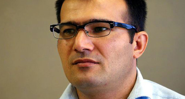Seymur Haziyev, a columnist for the opposition "Azadliq" newspaper.
Photo: Azadliq Radiosu.az  (RFE/RL)