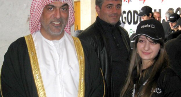 Above left: Sheikh Khalid Al-Hamid (UAE), co-author of the Godudu.com, multilingual social network, at its presentation at the Russian Theatre in Makhachkala. April 15, 2011. Photo of the "Caucasian Knot" Above left: Sheikh Khalid Al-Hamid (UAE), co-author of the Godudu.com, multilingual social network, at its presentation at the Russian Theatre in Makhachkala. April 15, 2011. Photo of the "Caucasian Knot"