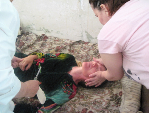 Makhmud Akhmedov in the district hospital, July 2010, Dagestan, Shamil District. Photo by the Human Rights Centre "Memorial" (http://www.memo.ru) Makhmud Akhmedov in the district hospital, July 2010, Dagestan, Shamil District. Photo by the Human Rights Centre "Memorial" (http://www.memo.ru)