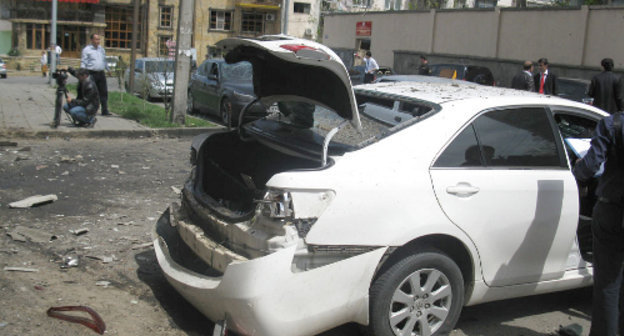 Place of self-explosion of a suicide bomber in Makhachkala, May 10, 2011. Photo by the "Caucasian Knot" Place of self-explosion of a suicide bomber in Makhachkala, May 10, 2011. Photo by the "Caucasian Knot"