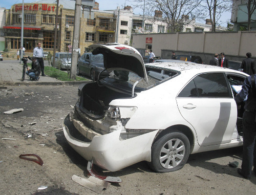 Place of self-explosion of a suicide bomber in Makhachkala, May 10, 2011. Photo by the "Caucasian Knot" Place of self-explosion of a suicide bomber in Makhachkala, May 10, 2011. Photo by the "Caucasian Knot"