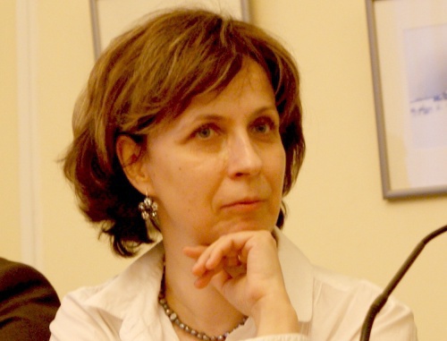 Zoya Svetova at presentation of her book about lives of Zara Murtazalieva and Igor Sutyagin. Moscow, April 27, 2011. Photo
by the "Caucasian Knot"

