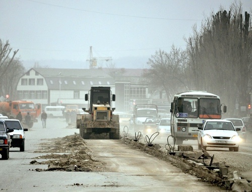 Road construction in Grozny, 2011. Photo from fc-terec.ru Road construction in Grozny, 2011. Photo from fc-terec.ru