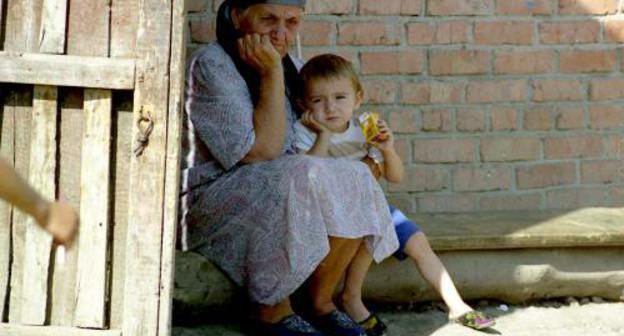 Forced migrants who lost their homes in warfare in Chechnya at the TAC (temporary accommodation centre). Photo by the "Caucasian Knot" Forced migrants who lost their homes in warfare in Chechnya at the TAC (temporary accommodation centre). Photo by the "Caucasian Knot"