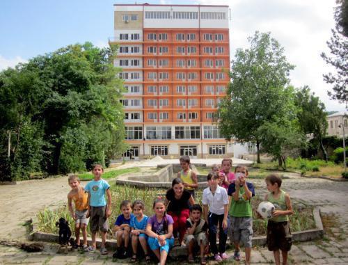 New hotel "Avan-Shushi-Plaza" in the city of Shushi, Nagorno-Karabakh, August 15, 2011. Photo by the "Caucasian Knot" New hotel "Avan-Shushi-Plaza" in the city of Shushi, Nagorno-Karabakh, August 15, 2011. Photo by the "Caucasian Knot"