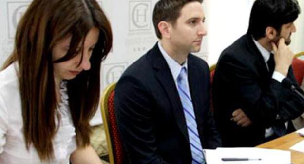 Participants of the seminar for judges and lawyers organized by the "Union of European Rights". Lusine Akopyan (left), Chair of the Union, Yerevan, November 1-3, 2011. Courtesy of Ela.am
Participants of the seminar for judges and lawyers organized by the "Union of European Rights". Lusine Akopyan (left), Chair of the Union, Yerevan, November 1-3, 2011. Courtesy of Ela.am