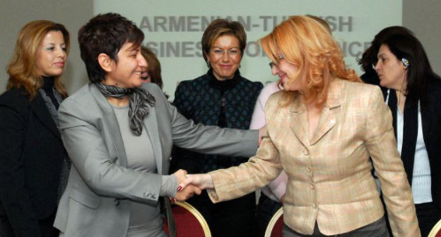 Participants in the Armenian-Turkish business forum, Armenia, Yerevan, November 22, 2011. Courtesy of the Photolure.am Participants in the Armenian-Turkish business forum, Armenia, Yerevan, November 22, 2011. Courtesy of the Photolure.am