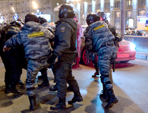 OMON (riot police) in Triumphal Square in Moscow, December 6, 2011. Photo by Elena Mikheeva from Grani.Ru OMON (riot police) in Triumphal Square in Moscow, December 6, 2011. Photo by Elena Mikheeva from Grani.Ru