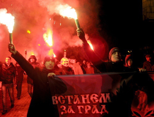 Participants of torchlight march of nationalists in Volgograd, December 11, 2011. Photo by Vyacheslav Yaschenko for the "Caucasian Knot" Participants of torchlight march of nationalists in Volgograd, December 11, 2011. Photo by Vyacheslav Yaschenko for the "Caucasian Knot"