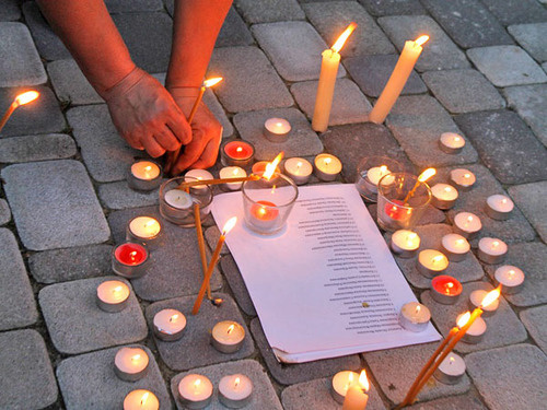 Krasnodar, July 15, 2012; action in memory of flood victims. Photo by Nikita Serebryannikov for the "Caucasian Knot" Krasnodar, July 15, 2012; action in memory of flood victims. Photo by Nikita Serebryannikov for the "Caucasian Knot"