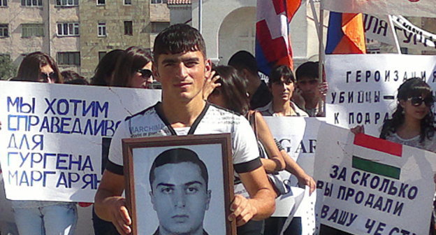 Youth march dated to the birthday of Gurgen Margaryan murdered in Hungary, Nagorno-Karabakh, Stepanakert, September 26, 2012. Photo by Alvard Grigoryan for the "Caucasian Knot"
Youth march dated to the birthday of Gurgen Margaryan murdered in Hungary, Nagorno-Karabakh, Stepanakert, September 26, 2012. Photo by Alvard Grigoryan for the "Caucasian Knot"