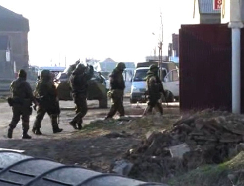 Special operation in the village of Semender on March 20, 2013; still from operative film borrowed from the website of the Ministry of Internal Affairs of Dagestan, 05.mvd.ru Special operation in the village of Semender on March 20, 2013; still from operative film borrowed from the website of the Ministry of Internal Affairs of Dagestan, 05.mvd.ru