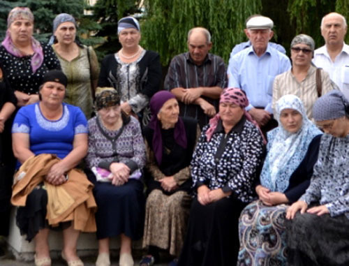 Parents of the persons who perished on October 13, 2005, in Nalchik. Photo http://kavpolit.com/ Parents of the persons who perished on October 13, 2005, in Nalchik. Photo http://kavpolit.com/