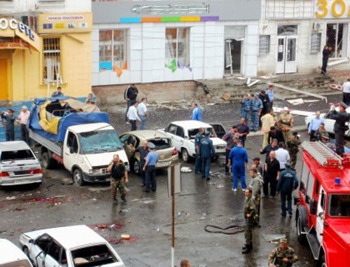 At the scene of the act of terrorism in the central market of Vladikavkaz, September 9, 2010. Photo by Felix Kireev, "Ossetia-Kvaisa" At the scene of the act of terrorism in the central market of Vladikavkaz, September 9, 2010. Photo by Felix Kireev, "Ossetia-Kvaisa"