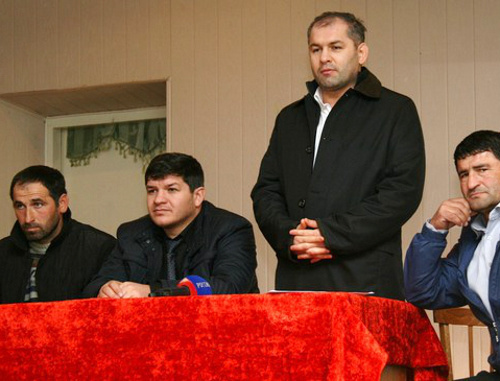 Magomed Magomedov (second from right) receiving citizens of Kharakhin district, Dagestan, Khunzakh region, November 2012. Photo: riadagestan.ru Magomed Magomedov (second from right) receiving citizens of Kharakhin district, Dagestan, Khunzakh region, November 2012. Photo: riadagestan.ru