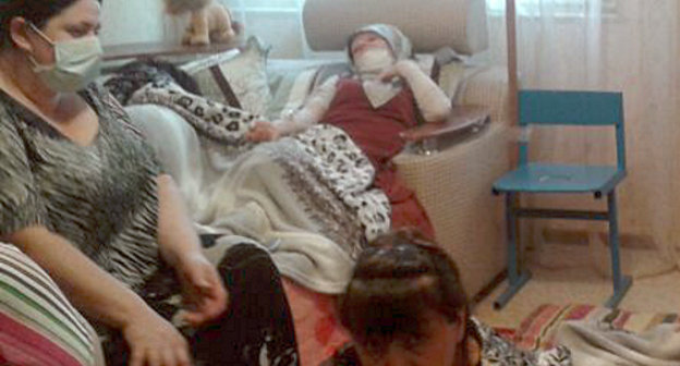 Hunger strike participants at the temporary accommodation centre (TAC) "Promzhilbaza". Ingushetia, Karabulak, July 3, 2013. Photo courtesy of the hunger strikers. Hunger strike participants at the temporary accommodation centre (TAC) "Promzhilbaza". Ingushetia, Karabulak, July 3, 2013. Photo courtesy of the hunger strikers.