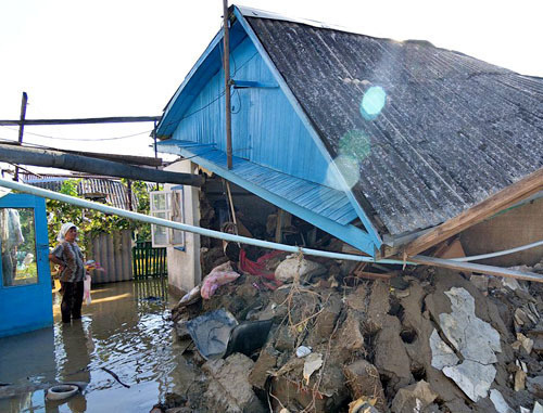 Consequences of the flood disaster in Krymsk, July 6, 2012. Photo by Dmitriy Kochergin, http://www.yuga.ru/ Consequences of the flood disaster in Krymsk, July 6, 2012. Photo by Dmitriy Kochergin, http://www.yuga.ru/