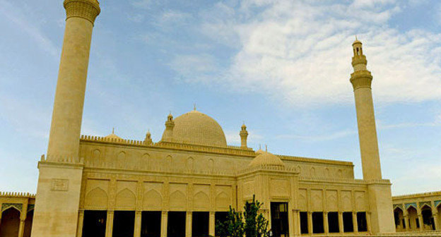 Juma Mosque since VIII c. in Shemakh, Azerbaijan. Photo: Urek Meniashvili, http://ru.wikipedia.org/ Juma Mosque since VIII c. in Shemakh, Azerbaijan. Photo: Urek Meniashvili, http://ru.wikipedia.org/