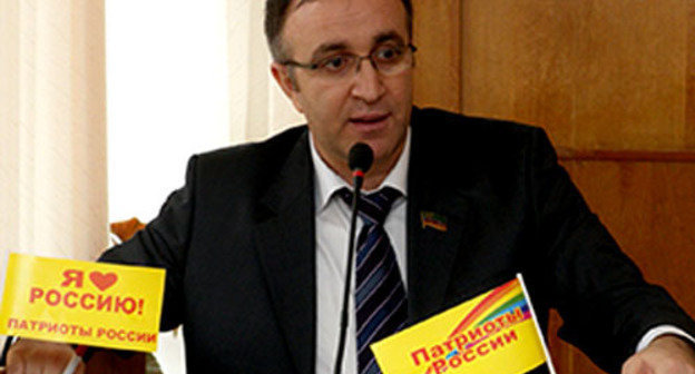 Eduard Khidirov, the leader of the regional office and the leader of the faction "Patrioty Rossii". Photo: press service of "Patrioty Rossii". Eduard Khidirov, the leader of the regional office and the leader of the faction "Patrioty Rossii". Photo: press service of "Patrioty Rossii".