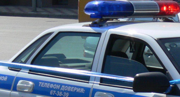 Police car. Makhachkala. Photo by Patimat Makhmudova for the ‘Caucasian Knot’. Police car. Makhachkala. Photo by Patimat Makhmudova for the ‘Caucasian Knot’.
