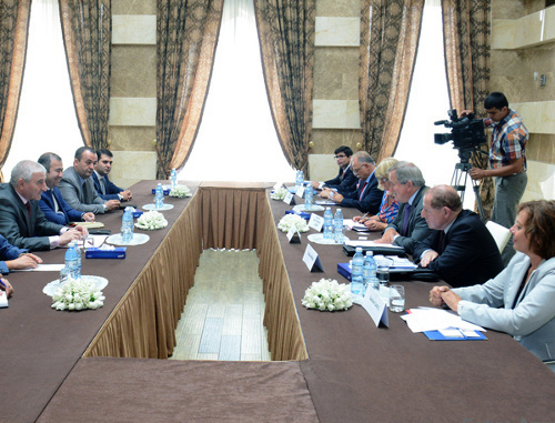 Memebers of the Parliamentary Assembly of the Council of Europe (PACE) during their visit to the CeC of Azerbaijan. Baku, September 11, 2013. Photo: http://msk.gov.az/ Memebers of the Parliamentary Assembly of the Council of Europe (PACE) during their visit to the CeC of Azerbaijan. Baku, September 11, 2013. Photo: http://msk.gov.az/