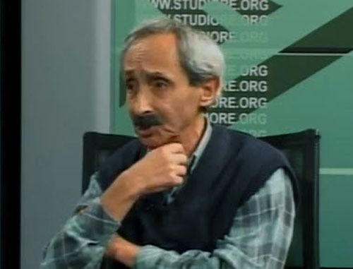 Emil Adelkhanov. Photo shot from youtube video. Emil Adelkhanov. Photo shot from youtube video.