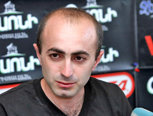 Aik Khanumyan, Chairman of the "National Revival" Party. Photo http://www.a1plus.am/ru Aik Khanumyan, Chairman of the "National Revival" Party. Photo http://www.a1plus.am/ru