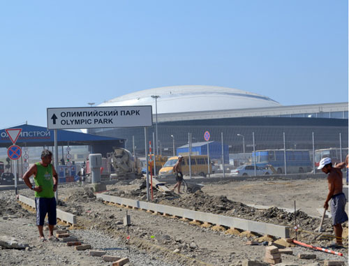 Olympic construction in Imeretin Valley. Sochi, June 2013. Photo by Svetlana Kravchenko for the "Caucasian Knot" Olympic construction in Imeretin Valley. Sochi, June 2013. Photo by Svetlana Kravchenko for the "Caucasian Knot"
