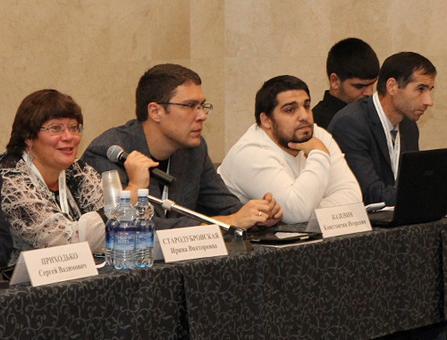 Participants of the "Gaidar Readings" held in Moscow region on October 19-20, 2013. Photo: http://www.iep.ru/ru/konferencii-seminary-kruglye-stoly/gaidarovskie-chteniya-v-podmoskove.html Participants of the "Gaidar Readings" held in Moscow region on October 19-20, 2013. Photo: http://www.iep.ru/ru/konferencii-seminary-kruglye-stoly/gaidarovskie-chteniya-v-podmoskove.html