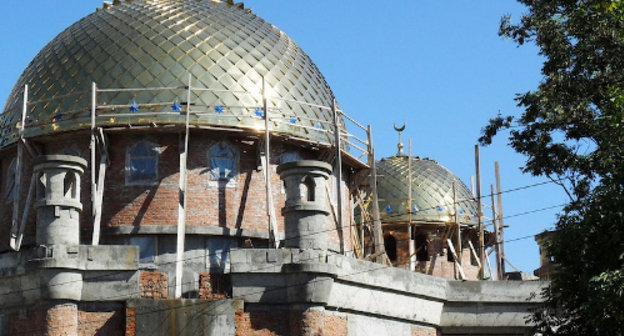 Mosque in Kislovodsk under construction. October 2012. Photo: http://zlatosfera.ru Mosque in Kislovodsk under construction. October 2012. Photo: http://zlatosfera.ru
