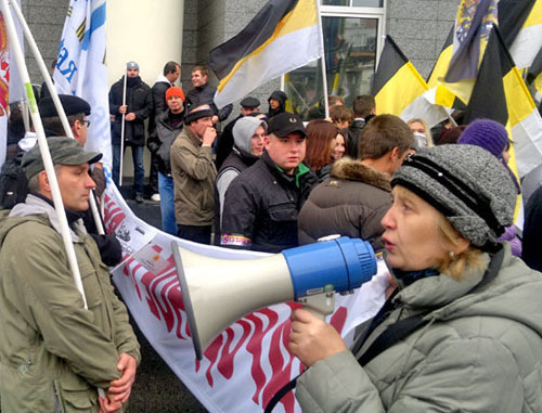 Russian nationalists holding ‘Russian March’ rally in Moscow, November 2012. Photo by Yulia Buslavskaya for the ‘Caucasian Knot’. Russian nationalists holding ‘Russian March’ rally in Moscow, November 2012. Photo by Yulia Buslavskaya for the ‘Caucasian Knot’.