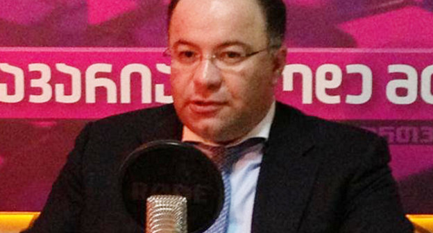 Mamuka Zhgenti. http://pirveliradio.ge/ Mamuka Zhgenti. http://pirveliradio.ge/