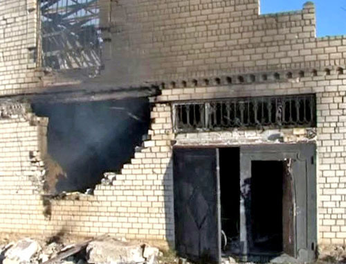 A private house in Said Afandi street where Dmitry Sokolov and his accomplices were blocked. The village of Semender, Kirov District of Makhachkala, November 16, 2013. Photo: http://nac.gov.ru/ A private house in Said Afandi street where Dmitry Sokolov and his accomplices were blocked. The village of Semender, Kirov District of Makhachkala, November 16, 2013. Photo: http://nac.gov.ru/