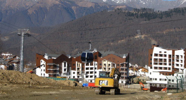 Construction of Mountain Olympic village in Krasnaya Polyana. November 2013. Photo by Tatiana Ukulova for the ‘Caucasian Knot’. Construction of Mountain Olympic village in Krasnaya Polyana. November 2013. Photo by Tatiana Ukulova for the ‘Caucasian Knot’.