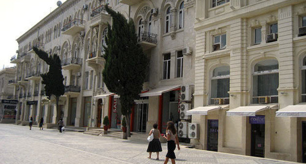 Azerbaijan, Baku, Photo by www.flickr.com/photos/44984019@N00, Emin Aliev Azerbaijan, Baku, Photo by www.flickr.com/photos/44984019@N00, Emin Aliev