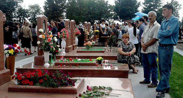 Beslan, September 3, 2009. Photo of "Caucasian Knot" Beslan, September 3, 2009. Photo of "Caucasian Knot"