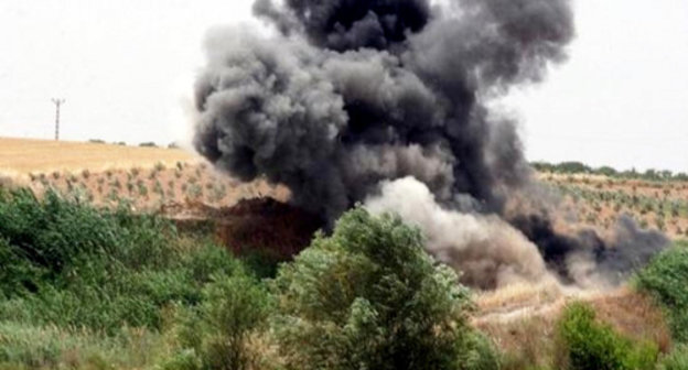 Landmine explosion. Photo: Azerbaijan National Agency for Mine Action (ANAMA), https://www.flickr.com/ Landmine explosion. Photo: Azerbaijan National Agency for Mine Action (ANAMA), https://www.flickr.com/