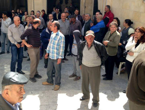 Armenians from Kesab in Latakia. Syria, March 26, 2014. Photo: Tevan J. Poghosyan, Edmon Marukyan, Arman Sahakyan, Levon Martirosyan, Naira Karapetyan, Farmanyan Samvel, https://www.facebook.com/tevan.poghosyan Armenians from Kesab in Latakia. Syria, March 26, 2014. Photo: Tevan J. Poghosyan, Edmon Marukyan, Arman Sahakyan, Levon Martirosyan, Naira Karapetyan, Farmanyan Samvel, https://www.facebook.com/tevan.poghosyan