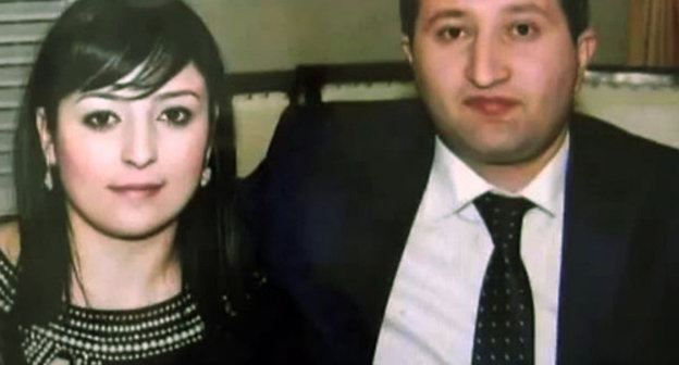 Parviz Gashimli with his wife. Photo from the journalist’s family archive, published by Radio Azadlyg (RFE/RL), http://www.radioazadlyg.org Parviz Gashimli with his wife. Photo from the journalist’s family archive, published by Radio Azadlyg (RFE/RL), http://www.radioazadlyg.org