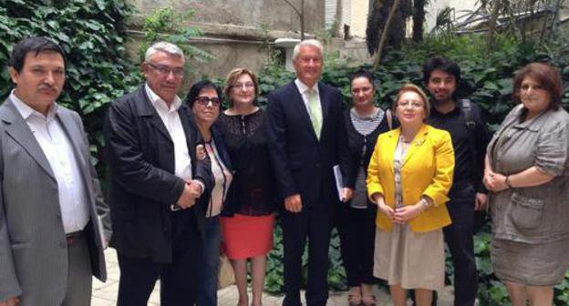 To the right: civil society activists Eldar Zeinalov, Eldar Namazov, Novella Dzhafaroglu, Saida Godzhamanly, Arzu Abdullaeva, Leyla Yunus, Emil Guseinov, Sadaat Bananyarly and Thorbjorn Jagland, the Secretary General of the Council of Europe (CoE) (in the centre) in the yard of the Baku office of the CoE. May 20, 2014. Photo by IRFS To the right: civil society activists Eldar Zeinalov, Eldar Namazov, Novella Dzhafaroglu, Saida Godzhamanly, Arzu Abdullaeva, Leyla Yunus, Emil Guseinov, Sadaat Bananyarly and Thorbjorn Jagland, the Secretary General of the Council of Europe (CoE) (in the centre) in the yard of the Baku office of the CoE. May 20, 2014. Photo by IRFS