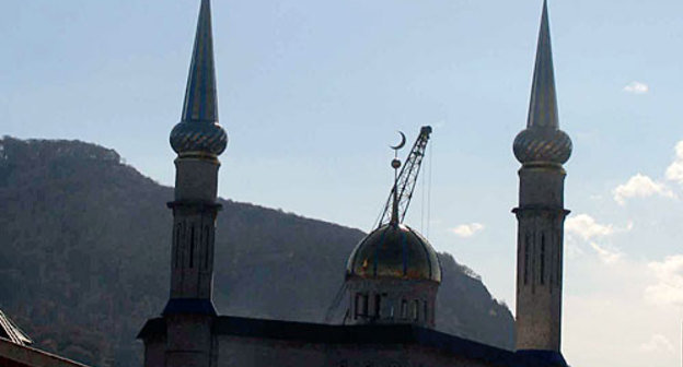 Karachaevo-Cherkesia, Mosque of Karachaevsk. Photo of "Caucasian Knot" Karachaevo-Cherkesia, Mosque of Karachaevsk. Photo of "Caucasian Knot"